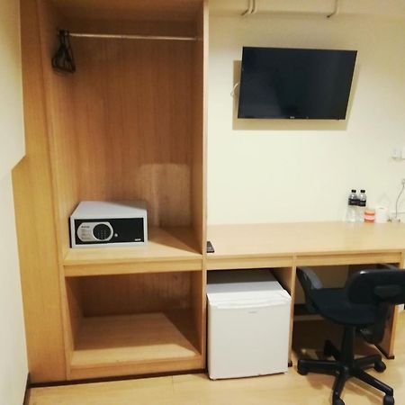 J P Inn Pattaya ภายนอก รูปภาพ