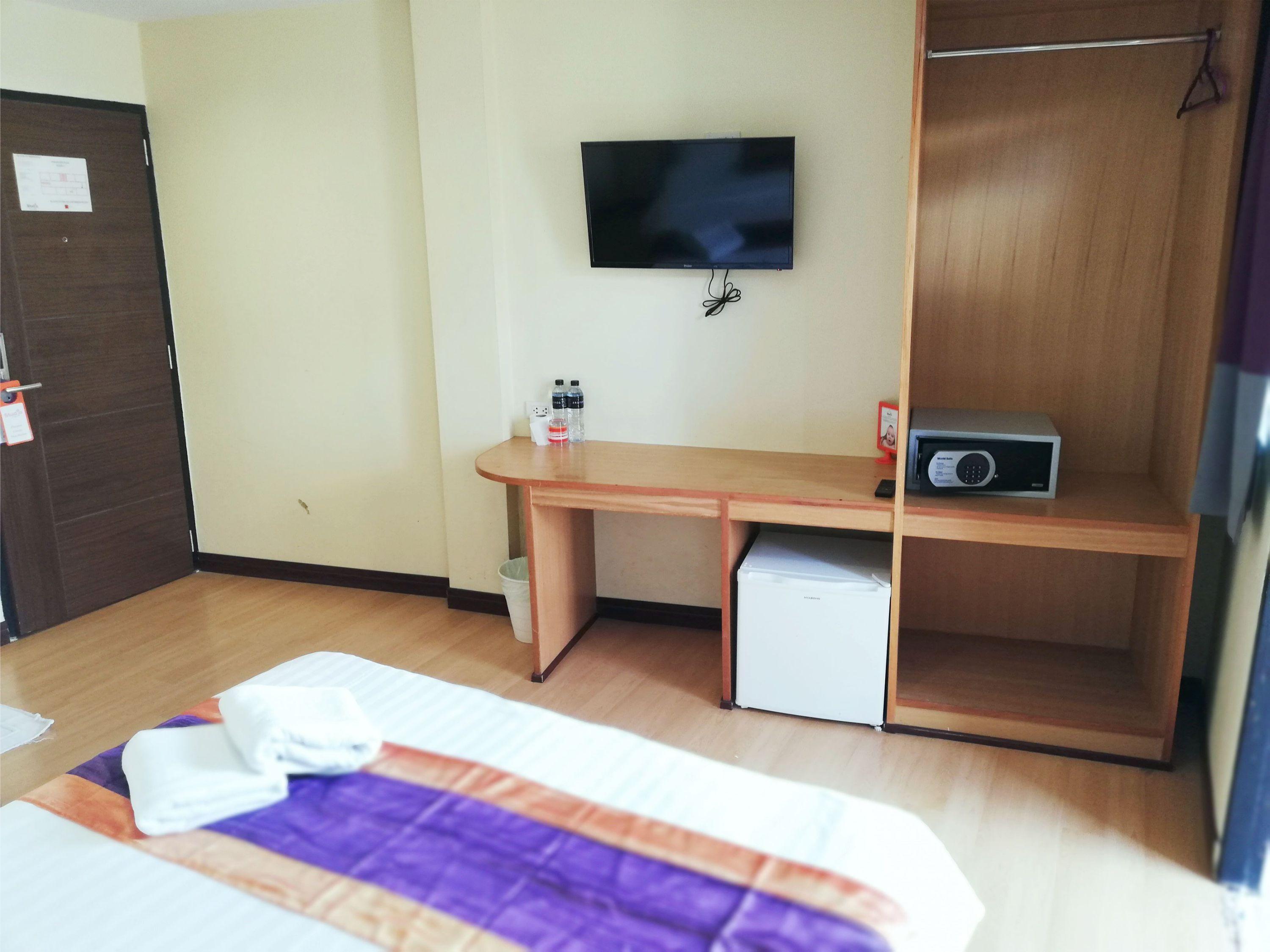 J P Inn Pattaya ภายนอก รูปภาพ