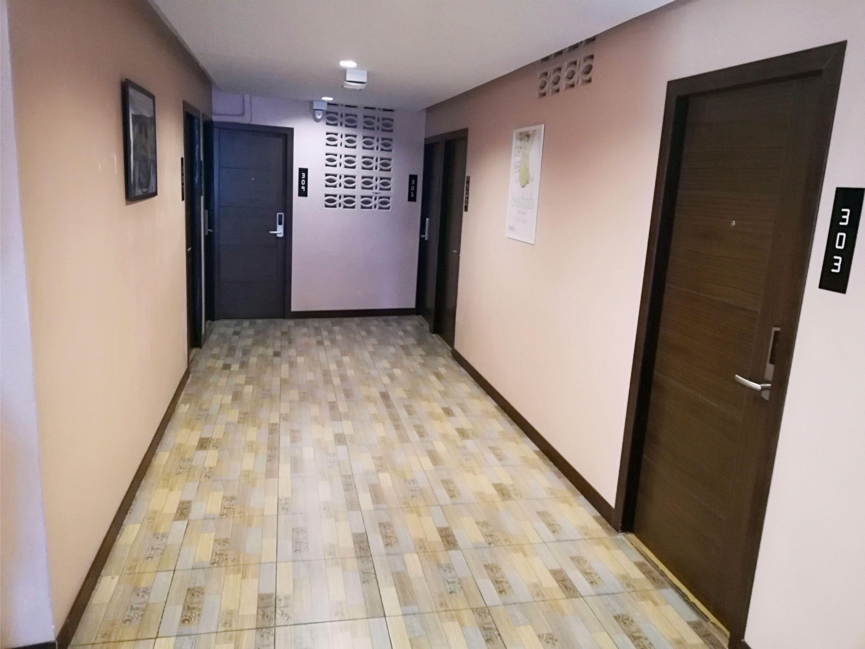 J P Inn Pattaya ภายนอก รูปภาพ