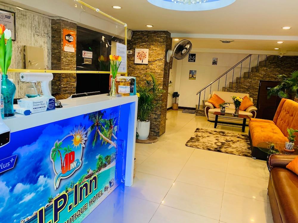 J P Inn Pattaya ภายนอก รูปภาพ